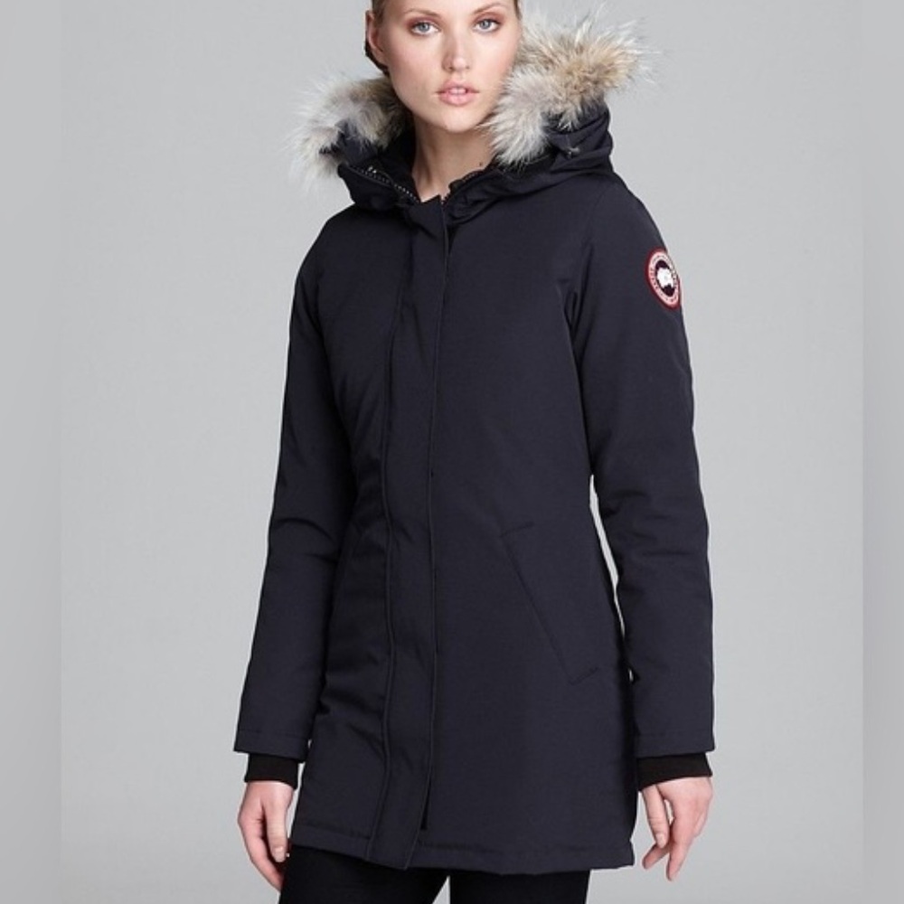 XS Like new Canada Goose Victoria Parka with fur